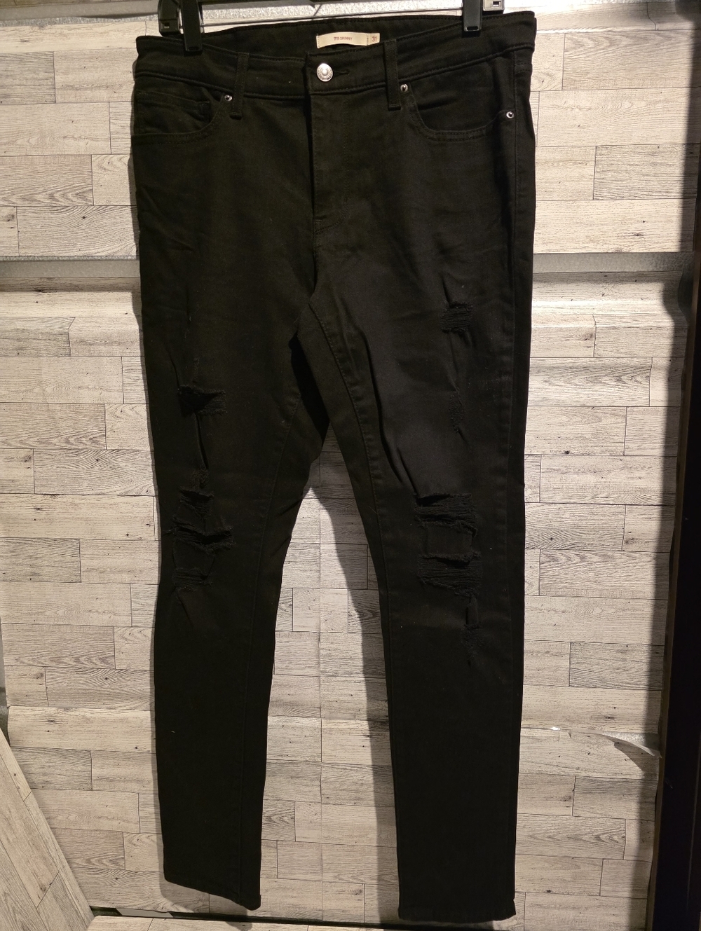Levi's 711 Skinny Black Jeans